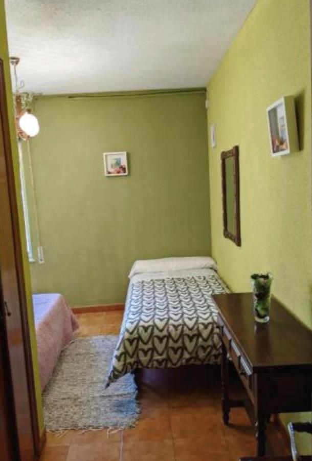 Hostal Casa Chore Hinojosa de Duero Esterno foto