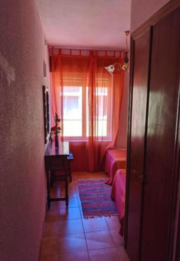 Hostal Casa Chore Hinojosa de Duero Esterno foto