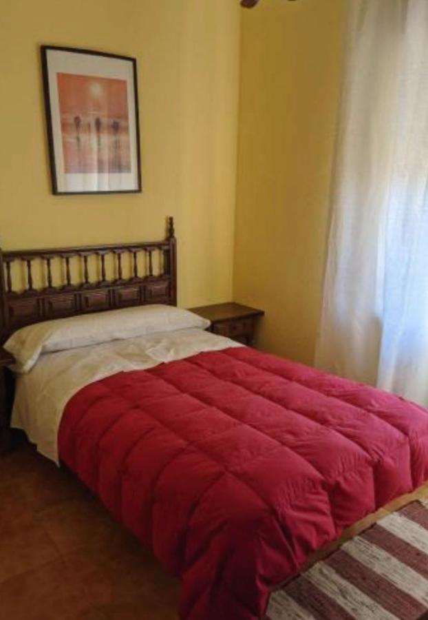 Hostal Casa Chore Hinojosa de Duero Esterno foto